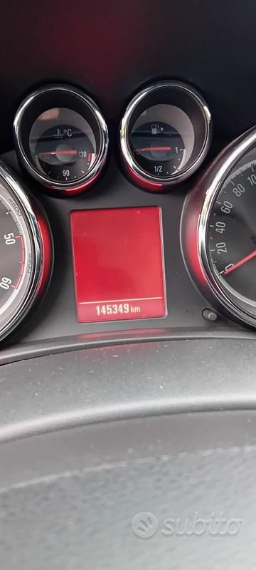 Usata Opel Astra Sport 110 CV (80 kW) 2013 Grigio Station wagon