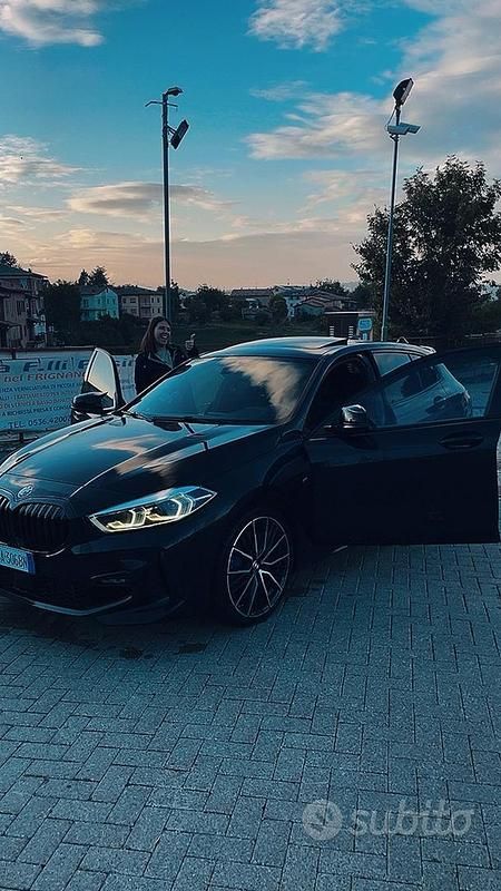 Nero Usata 2020 BMW 120 Due volumi | 22.900 € (Buon prezzo) - Immagine 1/4