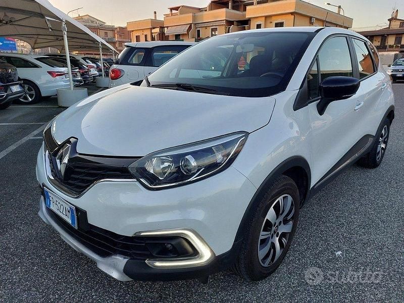 Usata Renault Captur 90 CV (66 kW) 2018 Bianco SUV