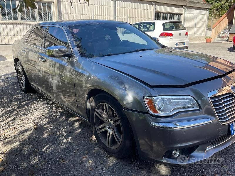 Usata Lancia Thema 135 CV (99 kW) 2013 Grigio Berlina