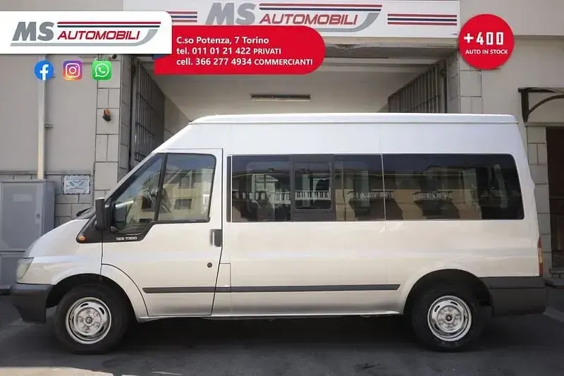 Usata Ford 300 124 CV (91 kW) 2002 Argento Monovolume