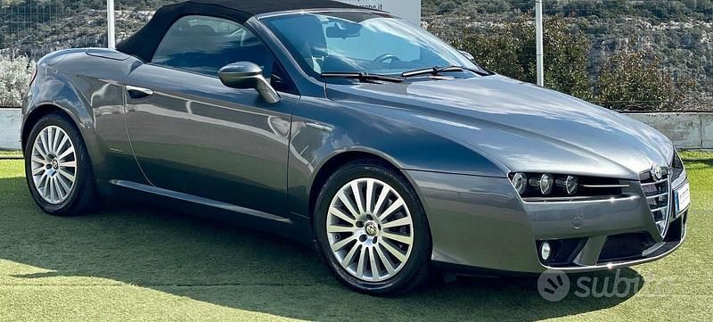 Grigio Usata 2007 Alfa Romeo Spider Cabrio | 15.000 € - Immagine 1/4