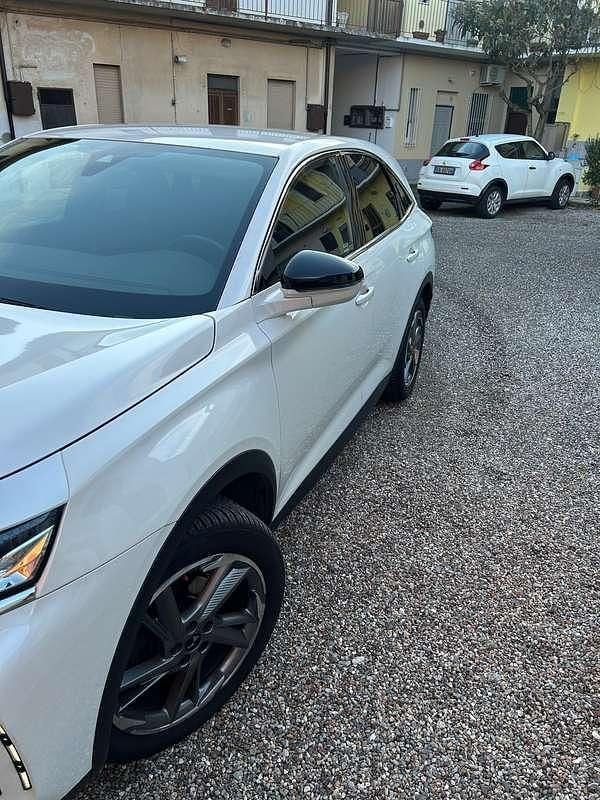 Usata DS Automobiles DS7 Crossback So Chic 224 CV (164 kW) 2019 Bianco SUV