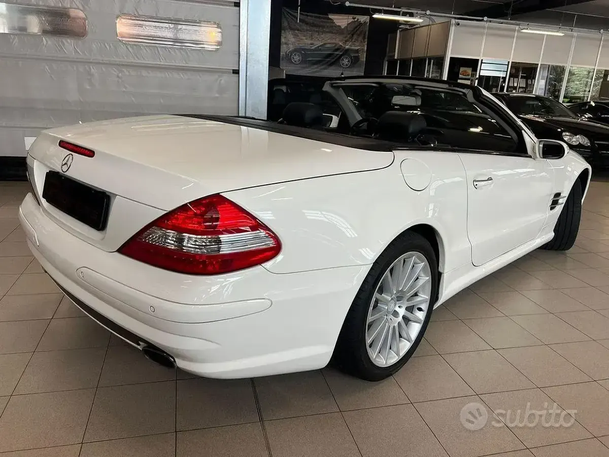 Occasion Mercedes SL500 AMG 387 ch (284 kW) 2006 Blanc Cabriolet