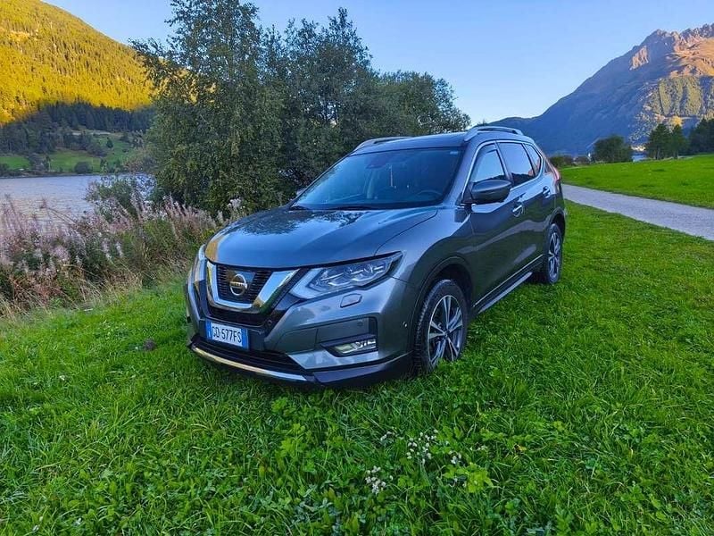 Usata Nissan X-Trail N-Connecta 177 CV (130 kW) 2017 Grigio SUV