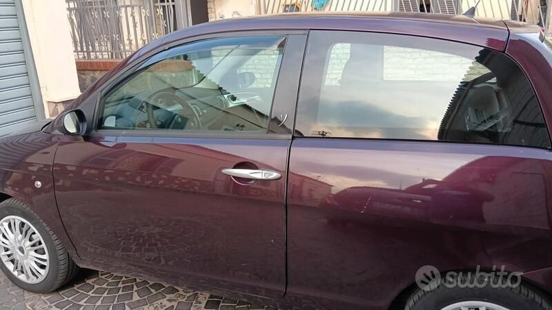 Usata Lancia Ypsilon 69 CV (50 kW) 2009 Utilitaria