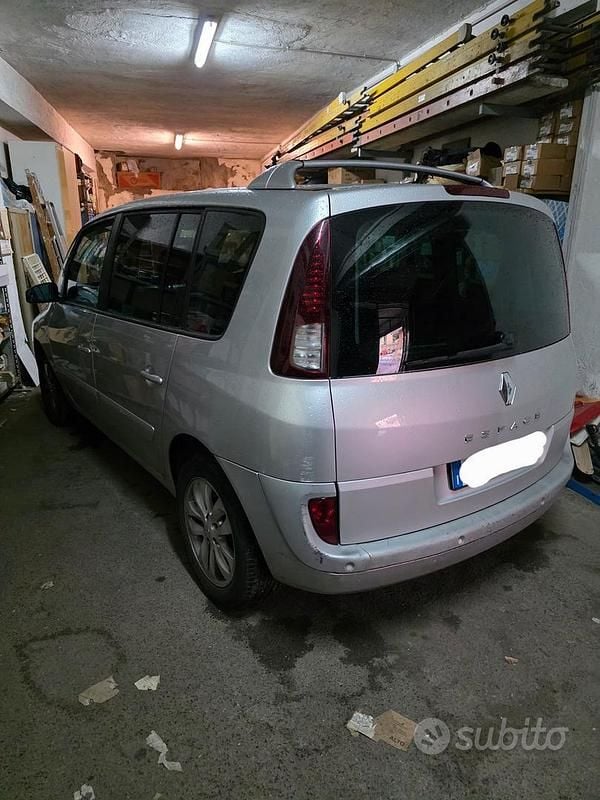 Usata Renault Espace 140 CV (102 kW) 2007 Grigio Monovolume
