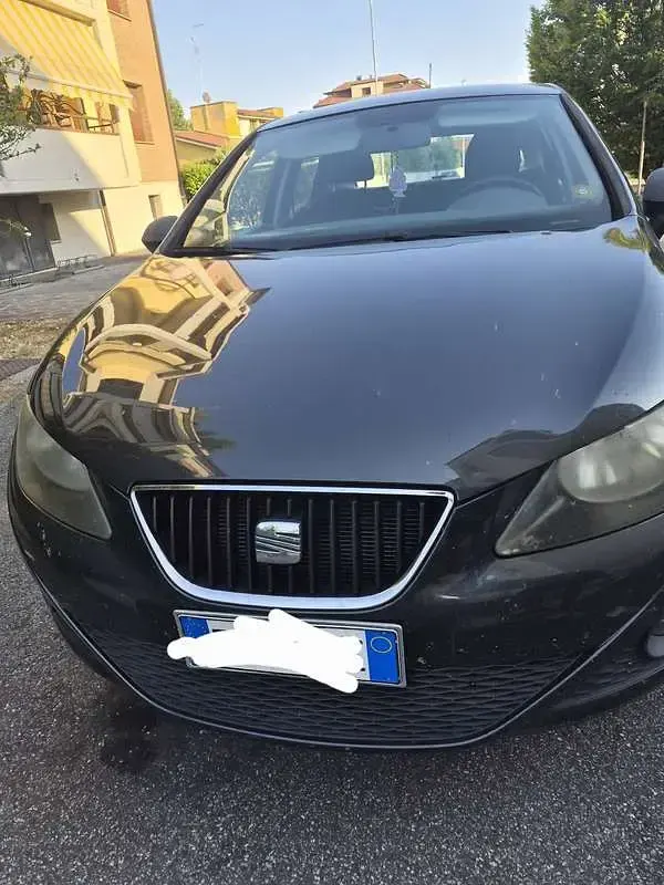 Usata Seat Ibiza Reference 75 CV (55 kW) 2012 Berlina
