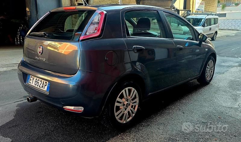 Usata Fiat Punto 95 CV (69 kW) 2014 Utilitaria