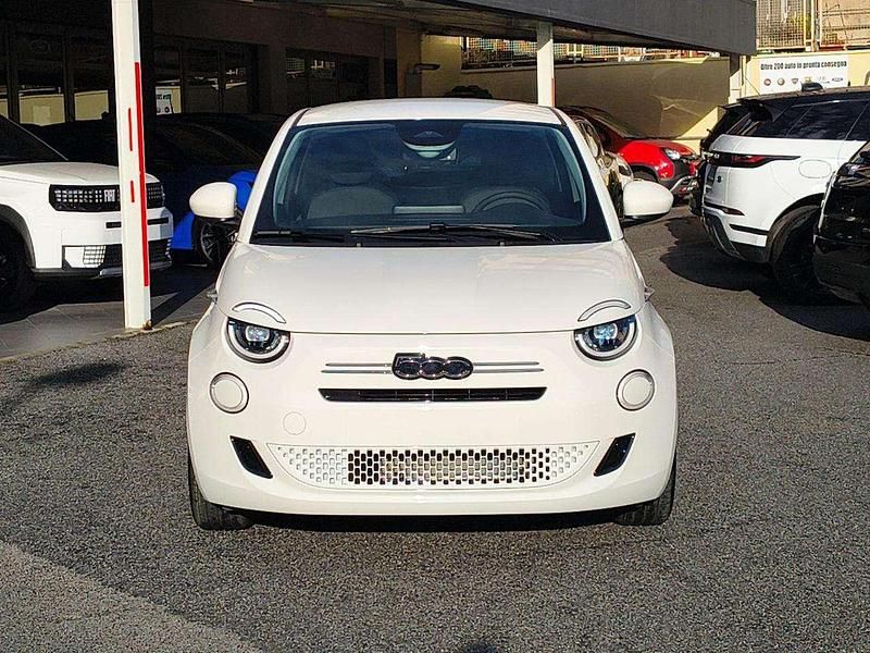 Nuova Fiat 500 65 CV (47 kW) 2026 Bianco pastello Berlina