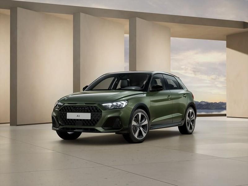 Nuova Audi A1 Design 116 CV (85 kW) 2026 Verde SUV
