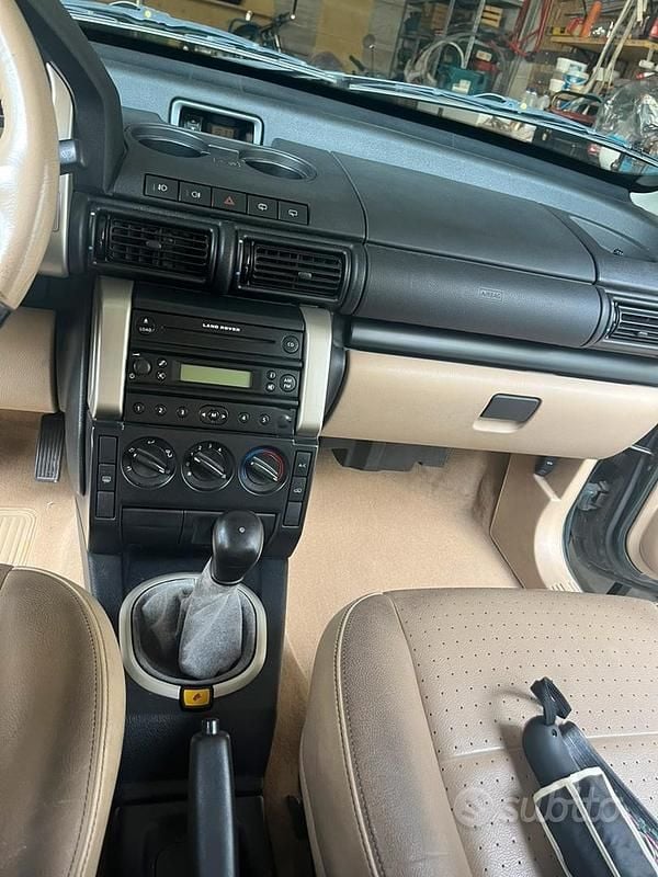 Usata Land Rover Freelander 111 CV (81 kW) 2004 Verde SUV