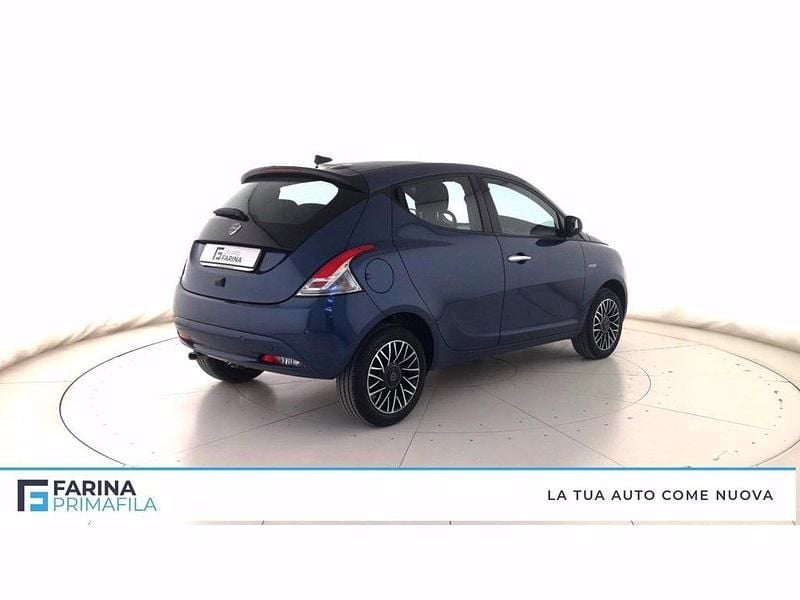 Usata Lancia Ypsilon S 69 CV (50 kW) 2024 Blu Utilitaria