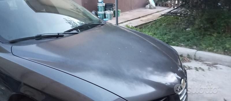 Nero Usata 2004 Alfa Romeo 159 Station wagon | 700 € - Immagine 1/4