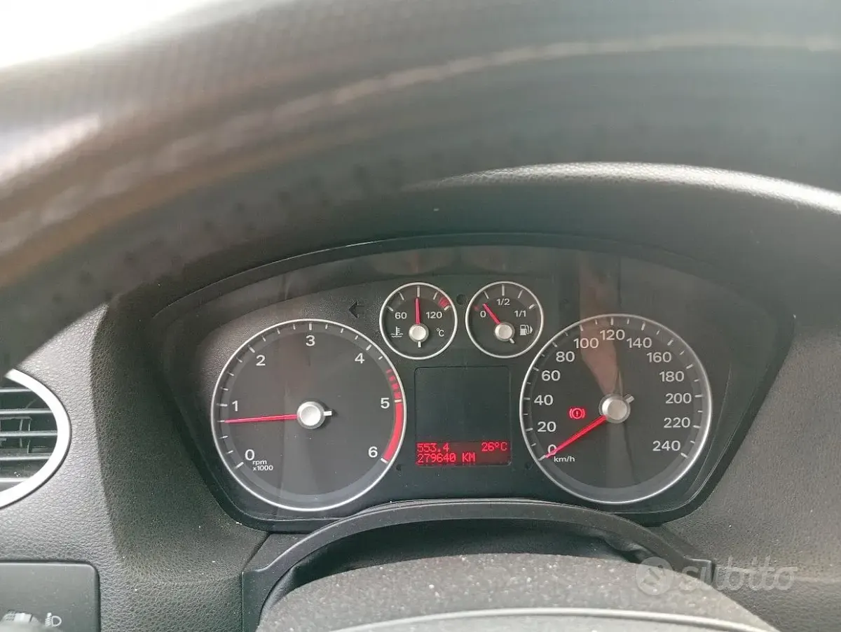 Usata Ford Focus 90 CV (66 kW) 2009 Berlina