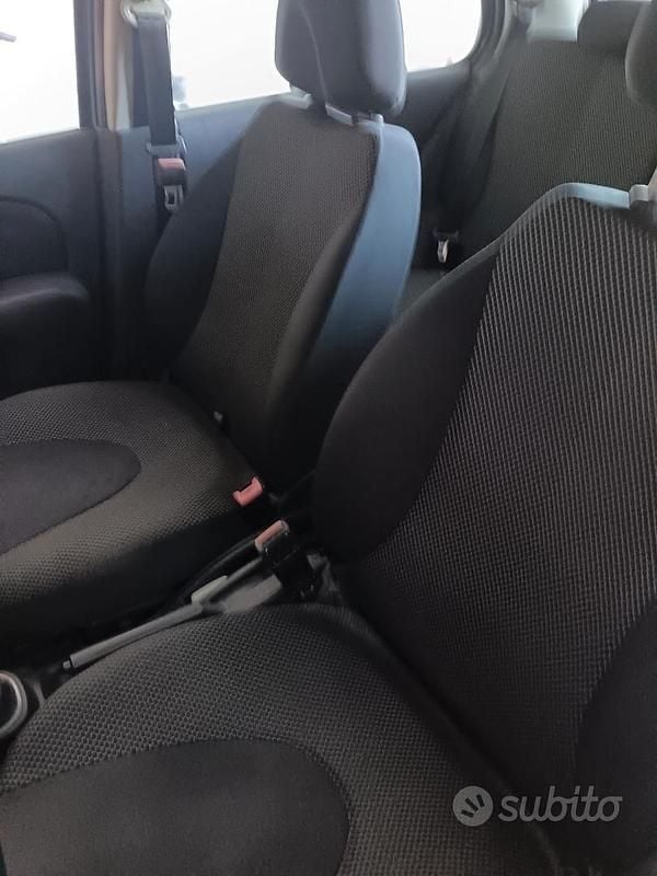 Usata Nissan Micra 80 CV (58 kW) 2009 Blu Utilitaria