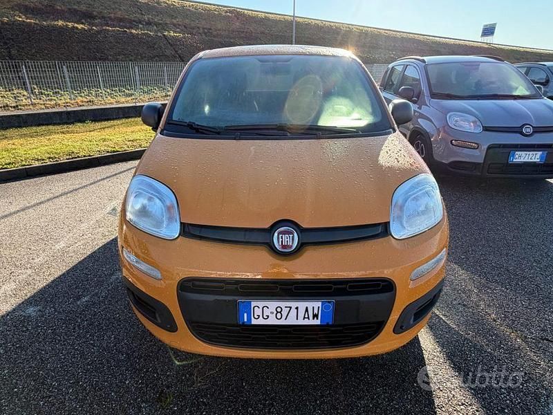 Usata Fiat Panda S 69 CV (50 kW) 2021 Arancione Utilitaria