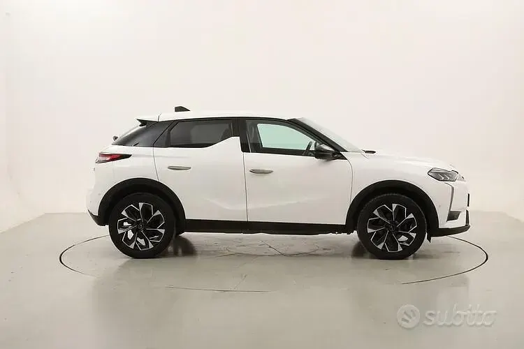 Usata DS Automobiles DS3 Crossback Opera 131 CV (96 kW) 2024 Bianco SUV