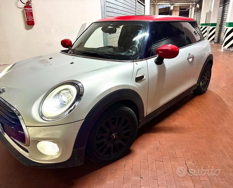 Usata Mini Cooper 136 CV (100 kW) 2020 Grigio Utilitaria