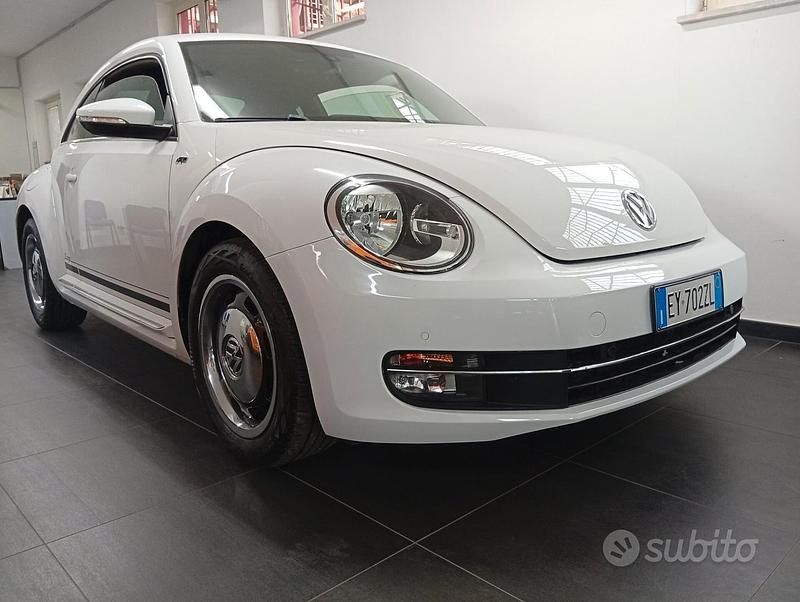 Bianco Usata 2014 VW Maggiolino Design Tre volumi | 12.900 € (Molto cara) - Immagine 1/4