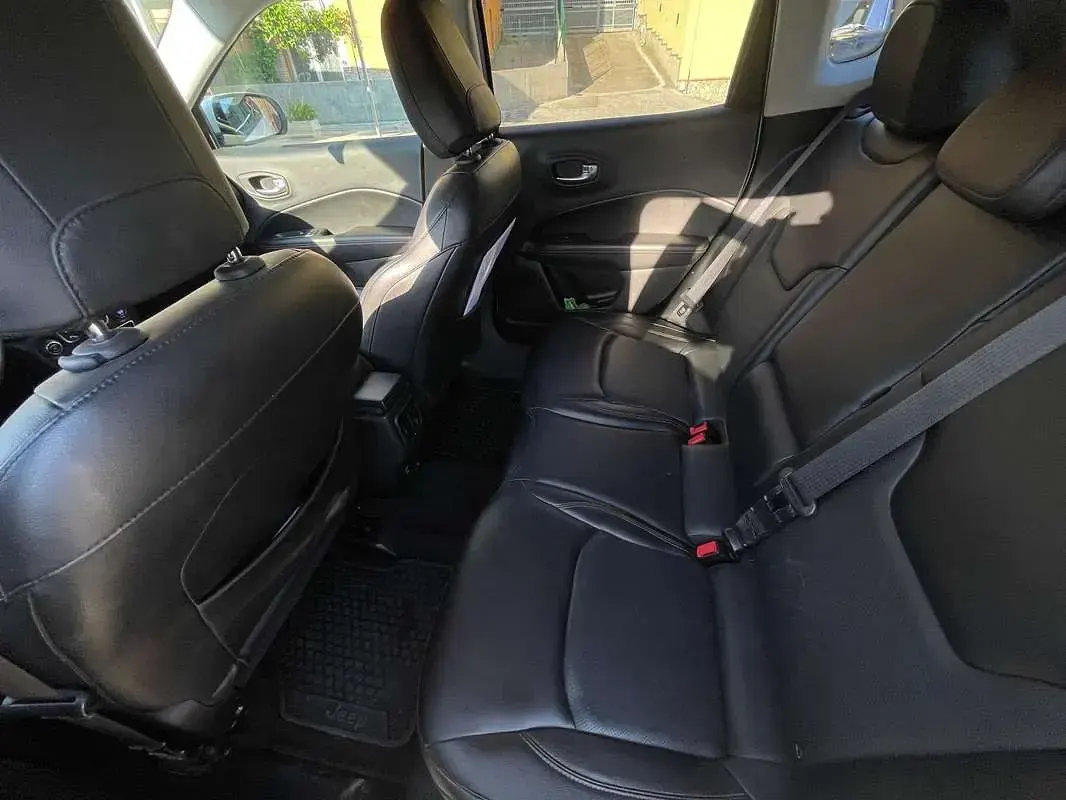 Usata Jeep Compass Limited 140 CV (102 kW) 2018 SUV