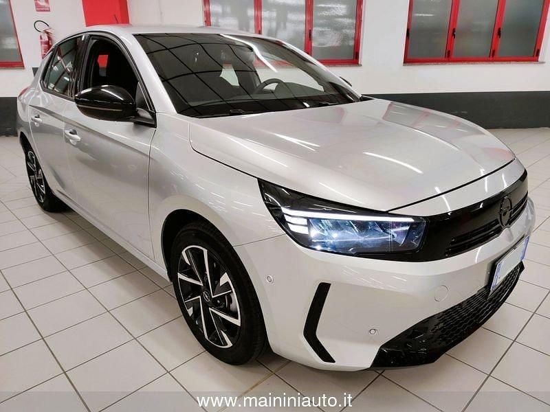 Usata Opel Corsa 101 CV (74 kW) 2025 Argento Utilitaria