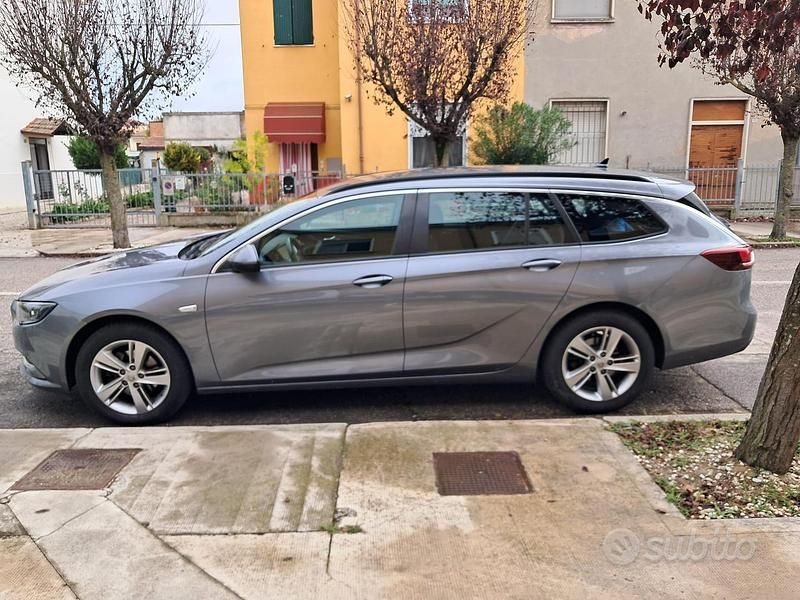 Usata Opel Insignia 136 CV (100 kW) 2019 Grigio Berlina