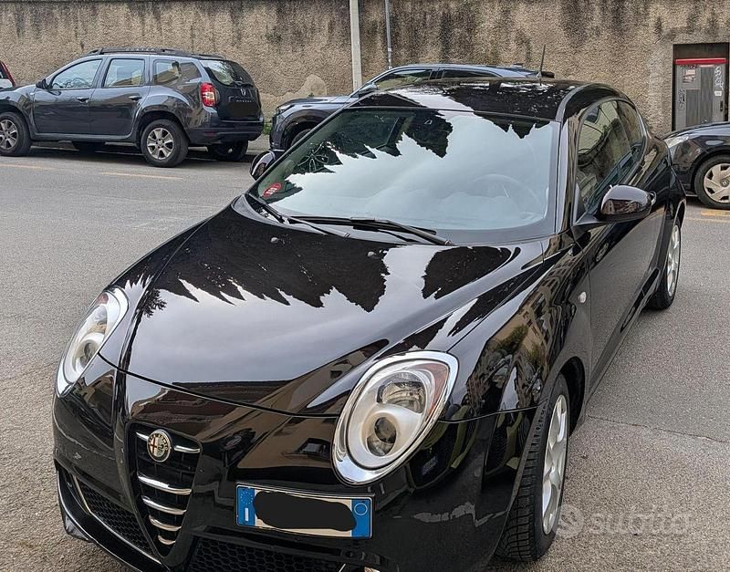 Usata Alfa Romeo MiTo Distinctive 105 CV (77 kW) 2010 Nero Utilitaria