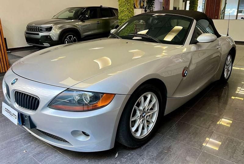 Usata BMW Z4 170 CV (125 kW) 2004 Argento Cabrio