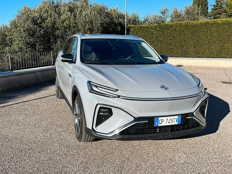 Usata MG Marvel R Comfort 211 kW (288 CV) 2023 Grigio SUV