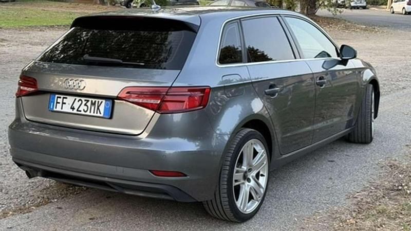 Usata Audi A3 Business 110 CV (80 kW) 2016 Grigio Berlina