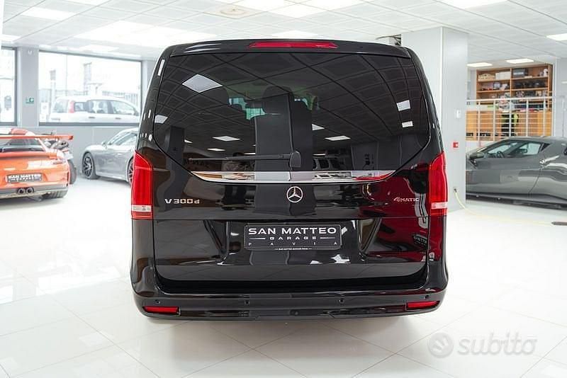 Usata Mercedes V300 Premium 236 CV (173 kW) 2024 Monovolume