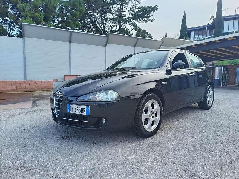 Usata Alfa Romeo 147 Progression 120 CV (88 kW) 2009 Utilitaria