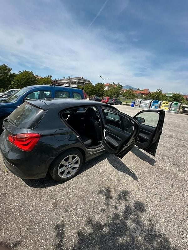 Usata BMW 118 Advantage 136 CV (100 kW) 2017 Nero Utilitaria