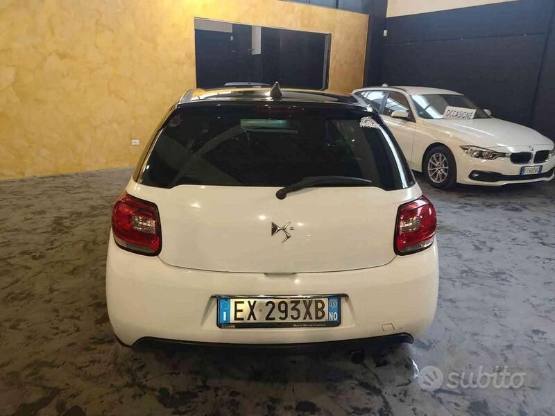 Usata DS Automobiles DS3 So Chic 68 CV (50 kW) 2015 Bianco Coupé