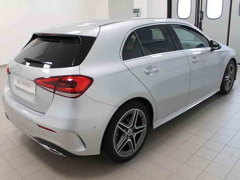 Usata Mercedes A200 AMG line 150 CV (110 kW) 2022 Argento Berlina