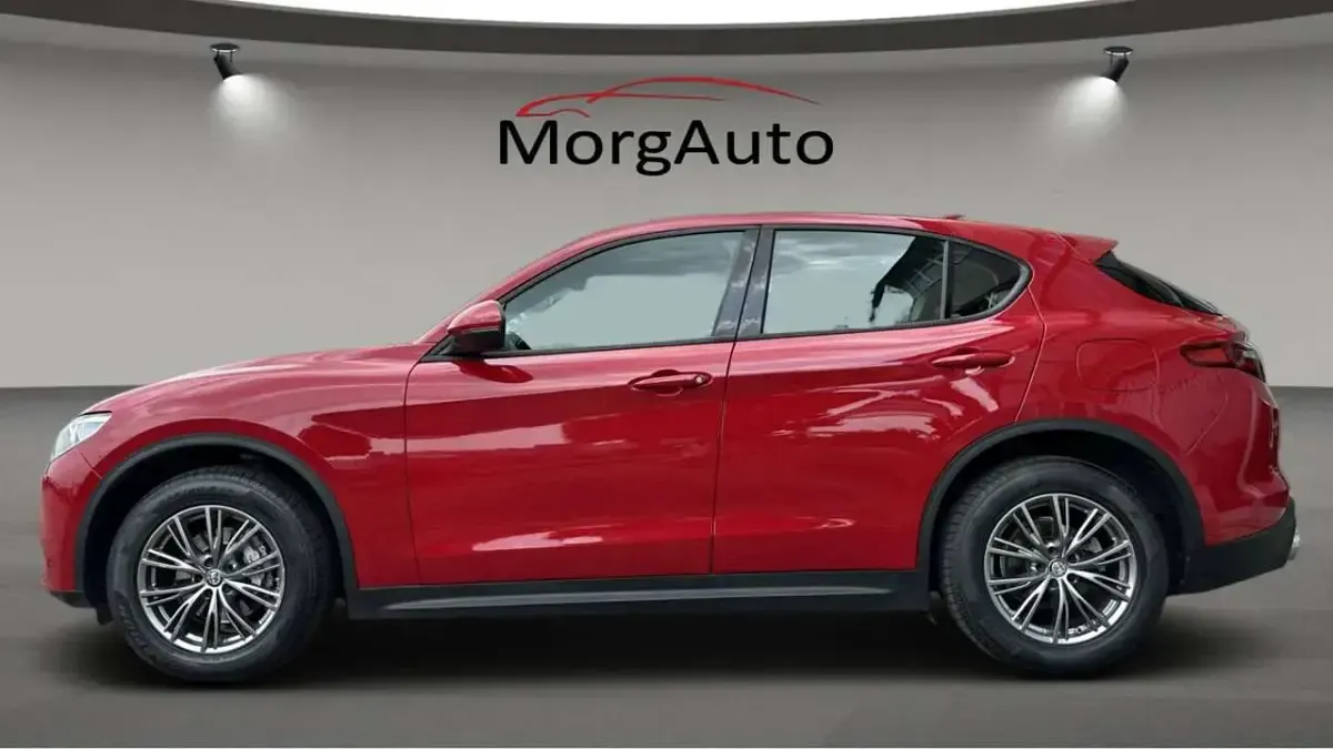 Usata Alfa Romeo Stelvio 190 CV (139 kW) 2018 Rosso alfa SUV