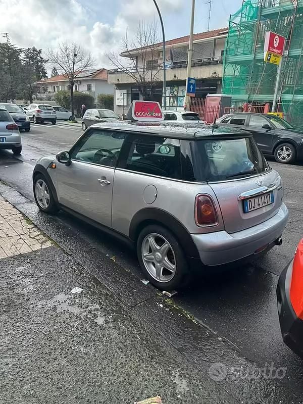 Usata Mini Cooper 2007 Grigio Utilitaria