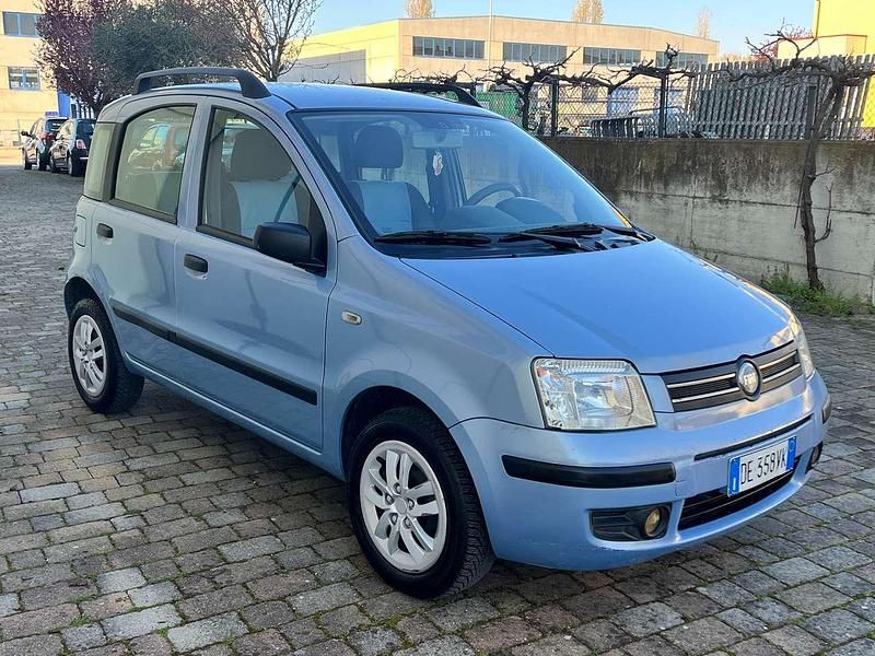 Usata Fiat Panda Dynamic 60 CV (44 kW) 2007 Blu/azzurro Utilitaria