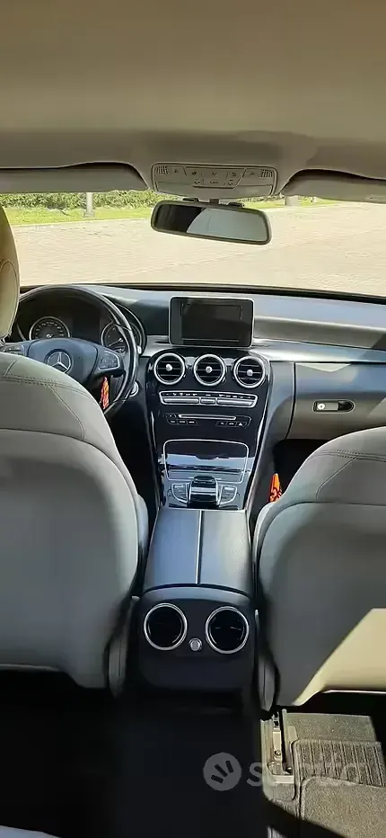 Usata Mercedes C200 Executive 136 CV (100 kW) 2015 Nero Station wagon
