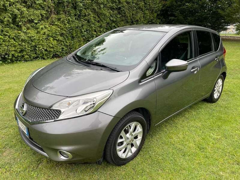 Usata Nissan Note Visia 90 CV (66 kW) 2015 Grigio Monovolume