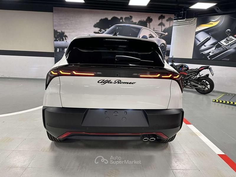 Nuova Alfa Romeo GT Junior Edizione Speciale 145 CV (106 kW) 2025 Bianco Berlina