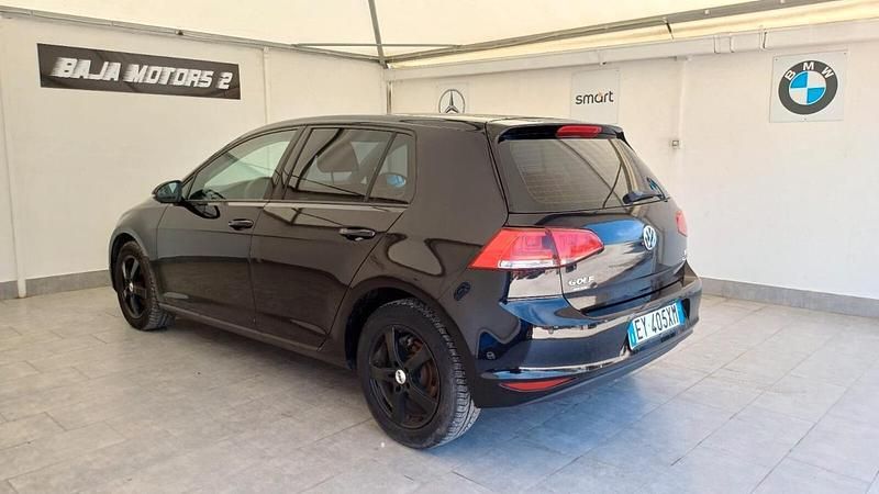 Usata VW Golf VII Trendline 89 CV (65 kW) 2015 Nero Berlina