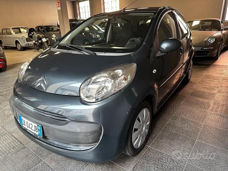Second-hand Citroën C1 68 CP (50 kW) 2006 Gri Hatchback