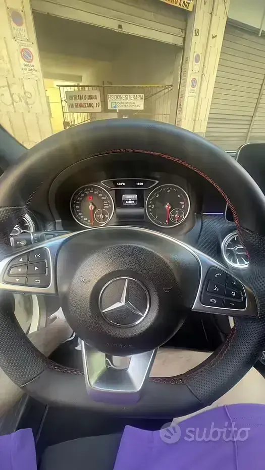 Usata Mercedes GLA200 136 CV (100 kW) 2020 Bianco SUV