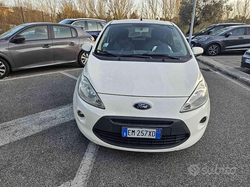 Usata Ford Ka Plus 69 CV (50 kW) 2012 Bianco Utilitaria