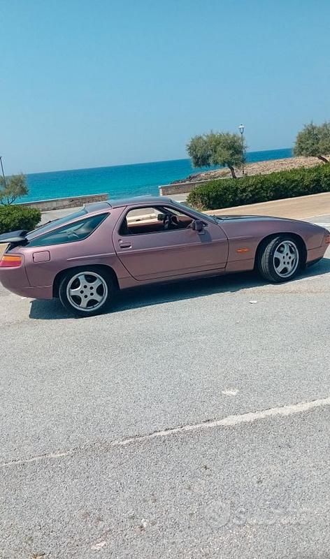 Usata Porsche 928 320 CV (235 kW) 1987 Rosso Coupé