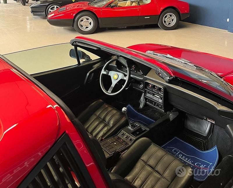 Usata Ferrari 208 270 CV (198 kW) 1988 Rosso Coupé