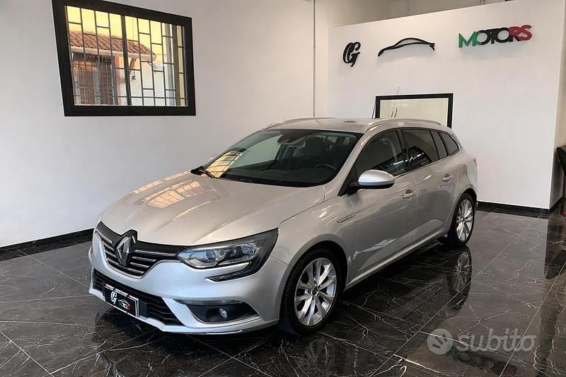 Usata Renault Mégane GrandTour 110 CV (80 kW) 2017 Grigio Station wagon