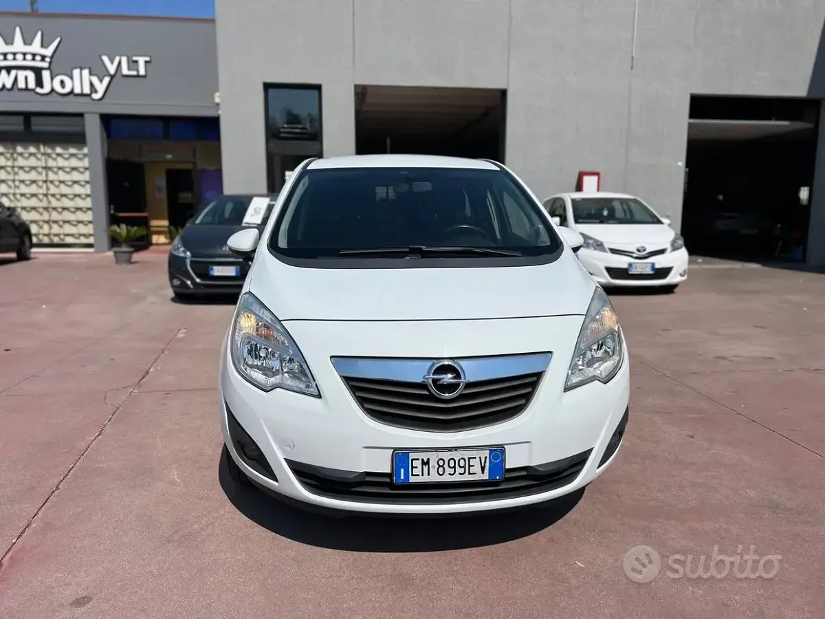 Usata Opel Meriva 120 CV (88 kW) 2012 Bianco Monovolume